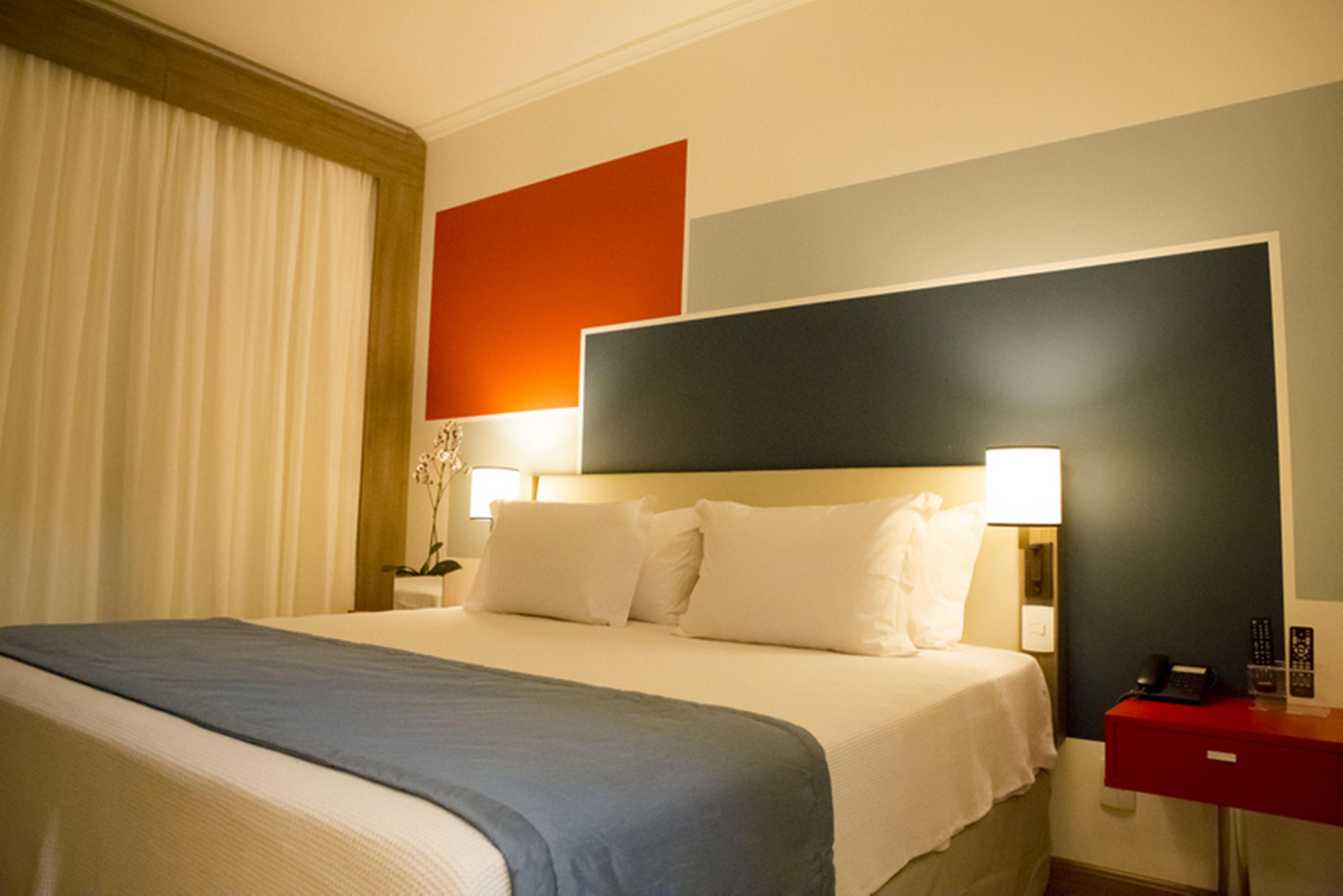 Tryp By Wyndham Ribeirao Preto Hotel Buitenkant foto A bedroom at the hotel