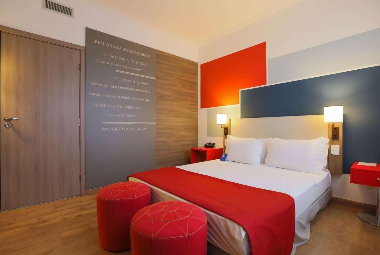 Tryp By Wyndham Ribeirao Preto Hotel Buitenkant foto A room at the hotel
